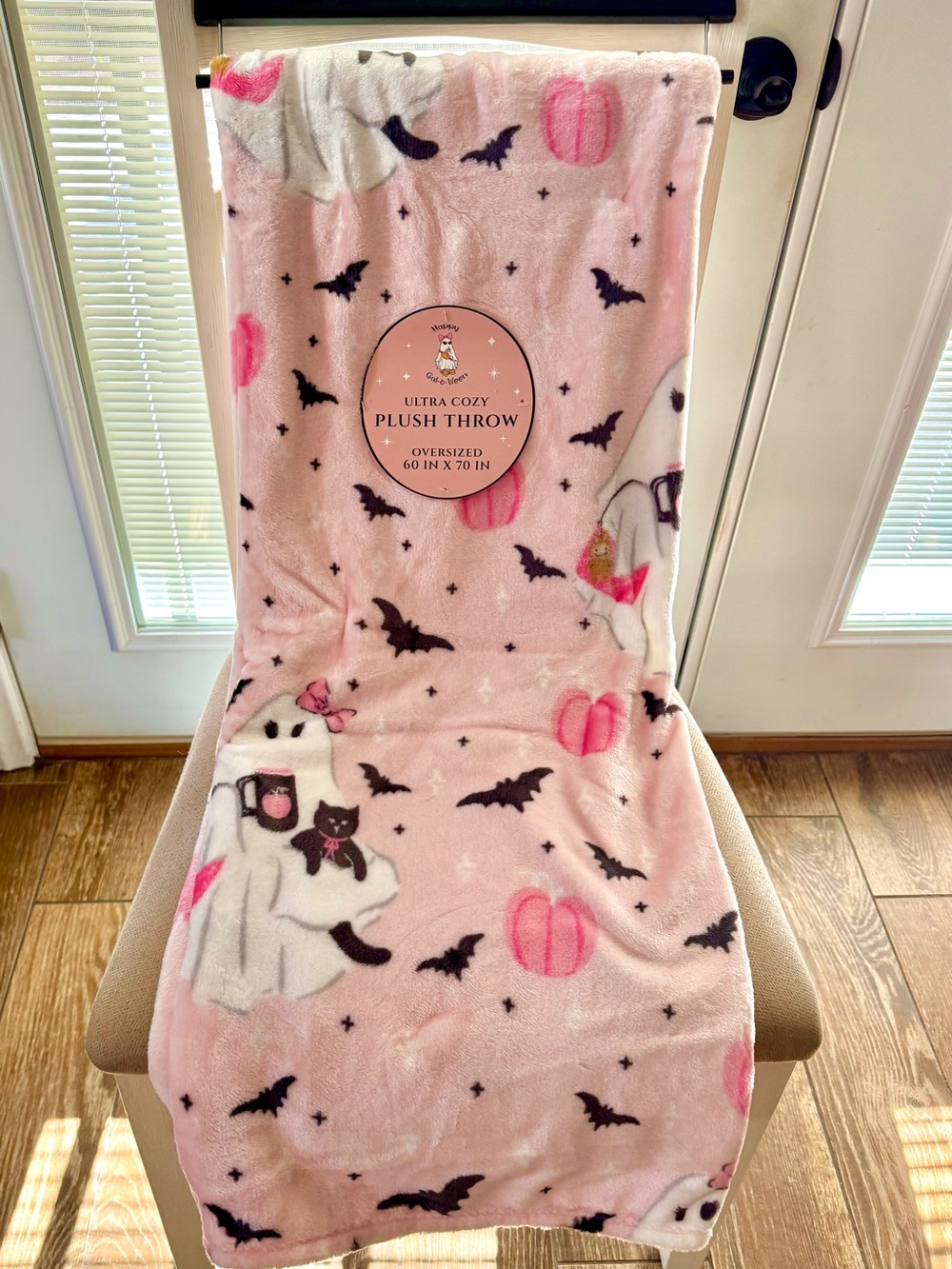 Pink Halloween Ghost Bats Pumpkins Black Kitty Cat Throw Blanket 50” x 70”